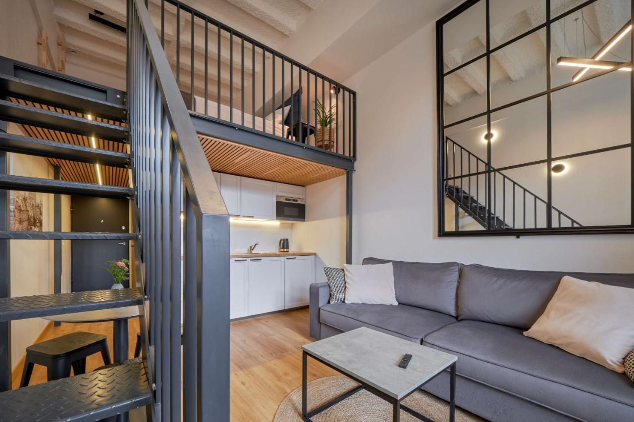 Queen Barbora Central Lofts Kaunas Exteriör bild